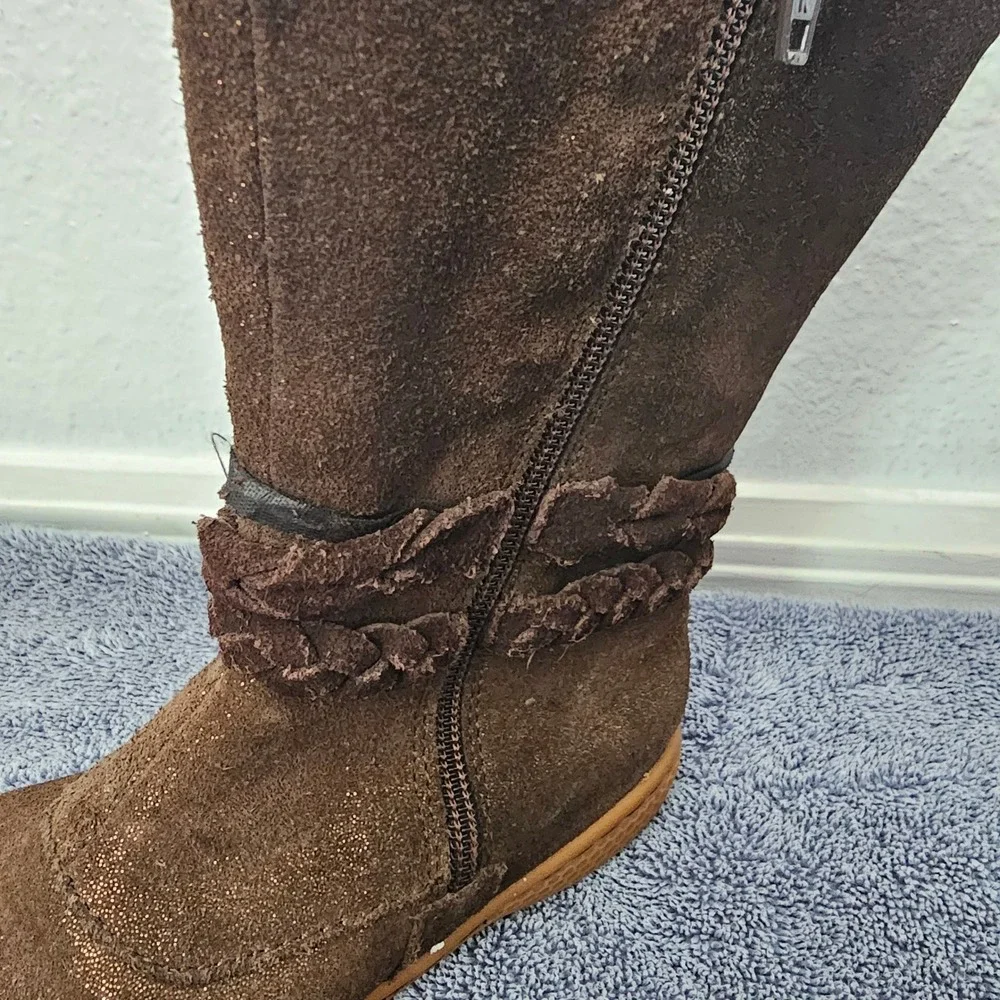 Livie & Luca Girls Brown Shimmer Suede Braided Mid Calf Boots Size 11